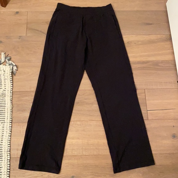 Lululemon Men’s Joggers. No idea what the style is or size but measured for you! - Picture 4 of 4